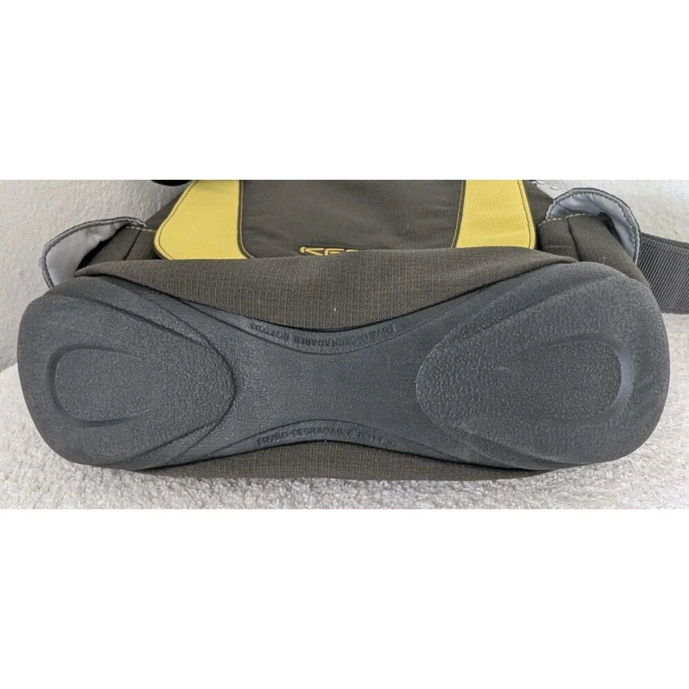 Keen Hybrid Transport Bag Crossbody Messenger Commuter Satchel w/ Rugged Bottom